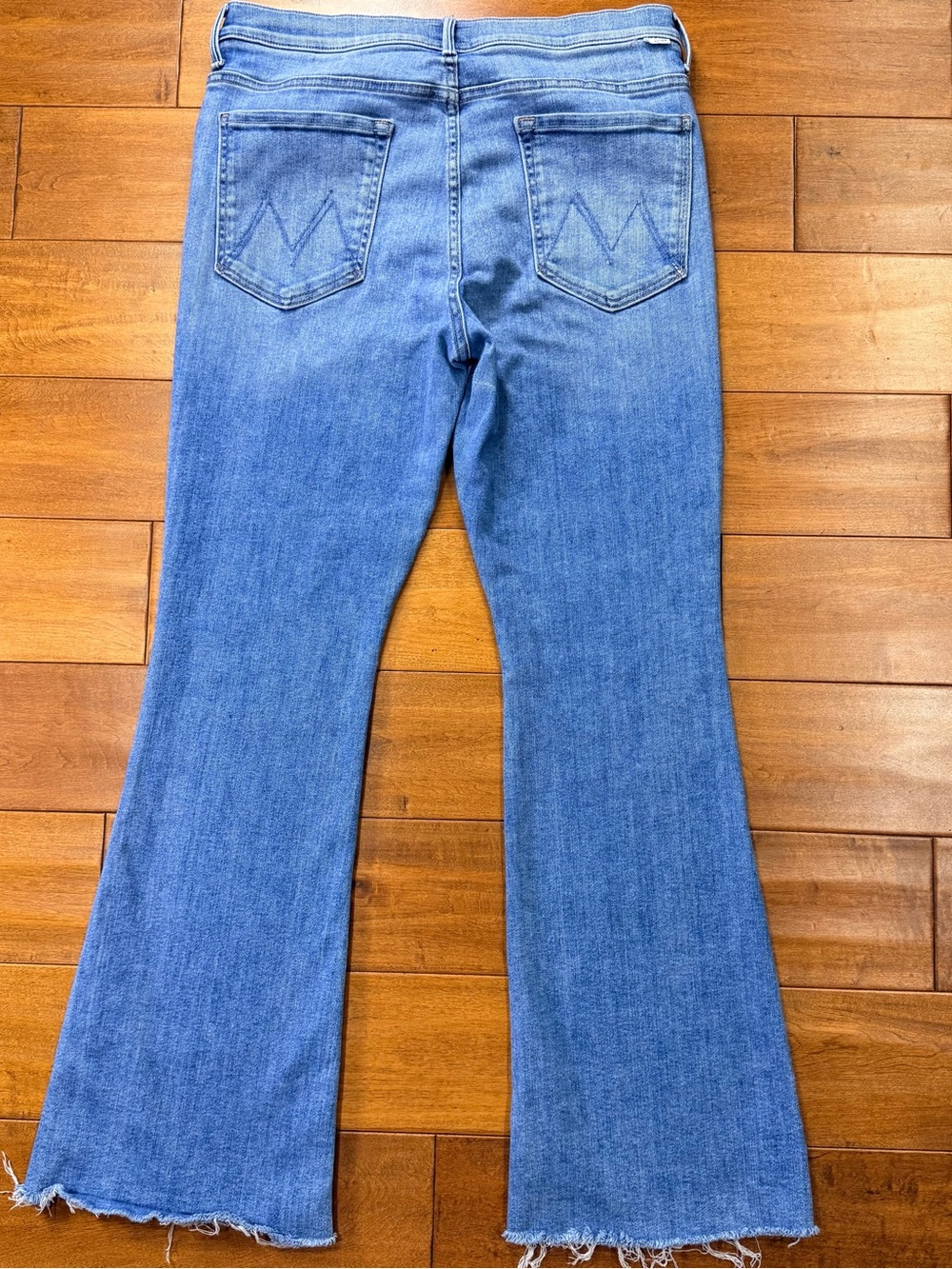 MOTHER The Weekender Fray Groovy Kind Of Love Flare Raw Hem Denim Size 34